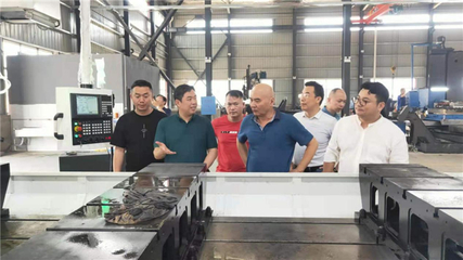 道縣:李天明前往園區(qū)企業(yè)開展&ldquo;學史力行--為民辦實事&rdquo;暨&ldquo;雙過半&rdquo;調研活動