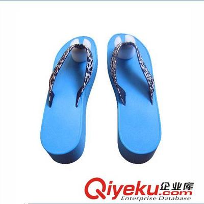 2015高跟人字拖鞋 佛山工廠供應(yīng)的夏季舒適涼拖